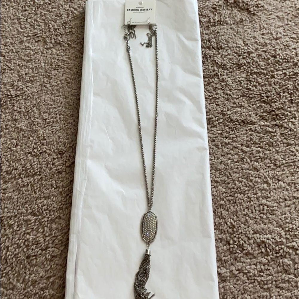 Silver rhinestone long necklace with earrings